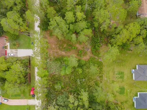 1675 East Pkwy, Deland, FL 32724