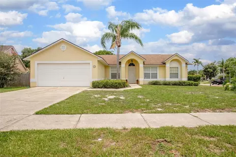 454 Long Pine Dr, Lake Mary, FL 32746