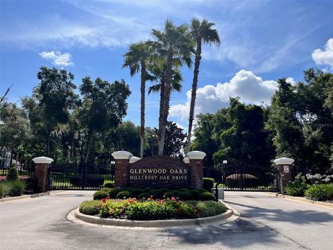 1943 Hillcrest Oak Dr, Deland, FL 32720