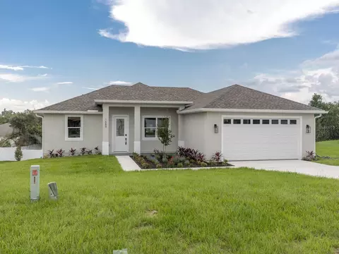 1689 Bismarck Dr, Deltona, FL 32725