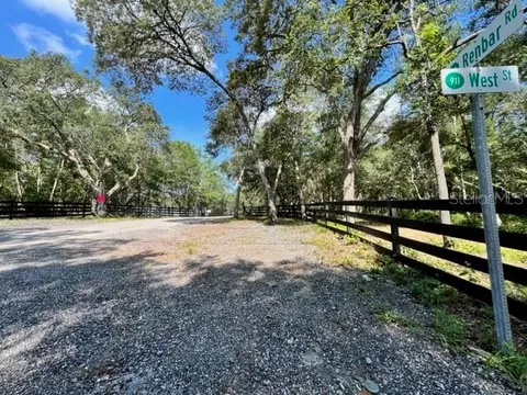 1425 Renbar Rd, De Leon Springs, FL 32130
