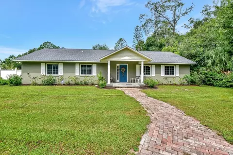 838 N Summit Ave, Lake Helen, FL 32744