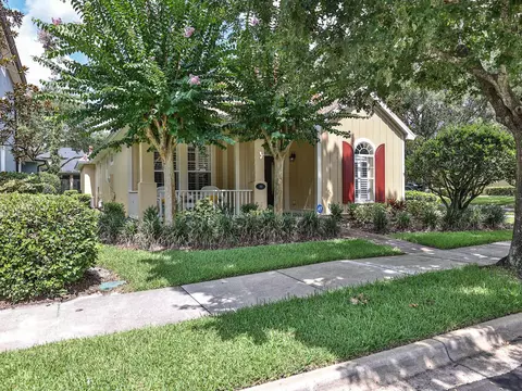 301 Manor View Ln, Deland, FL 32724