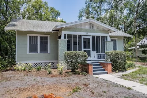 210 N Arlington Ave, Deland, FL 32724