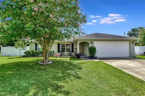 1520 Monroe St, Deland, FL 32720