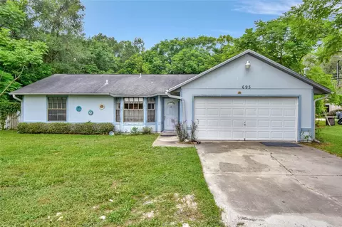 695 Hamilton Ave, Orange City, FL 32763