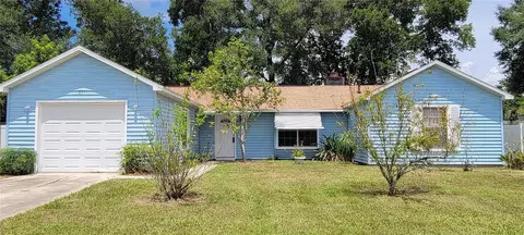 851 Village Lake Dr N, Deland, FL 32724