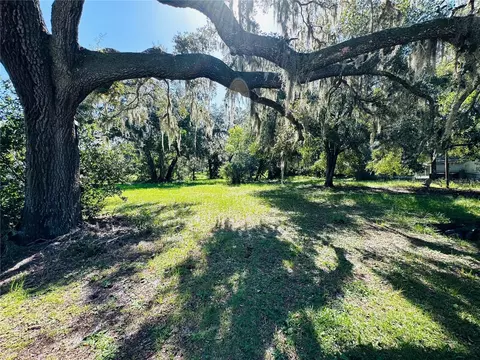 2503 Deleon Dr, Deland, FL 32724