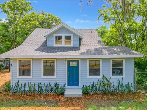 217 S Blue Lake Ave, Deland, FL 32724