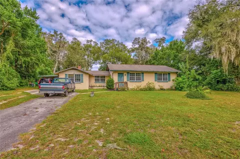 475 North St, De Leon Springs, FL 32130