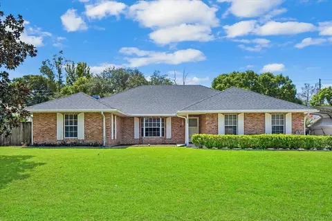 153 Ambergate Ct, Debary, FL 32713