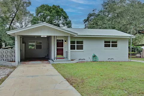 748 S Woodward Ave, Deland, FL 32720