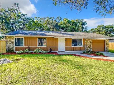 1622 Oak Ave, Deland, FL 32724