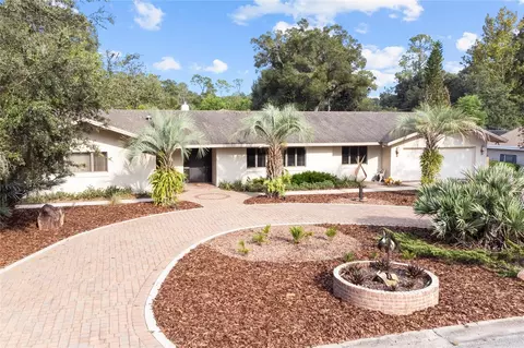 703 N Kansas Ave, Deland, FL 32724