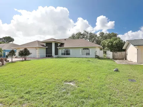 1409 Puritan St, Deltona, FL 32725