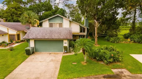 111 Meadowbrook Cir, Daytona Beach, FL 32114