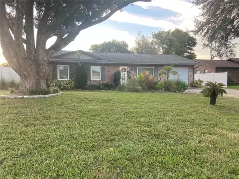 1912 Algonquin Ave, Deltona, FL 32725