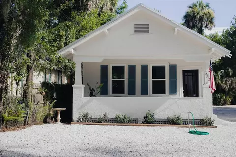332 E Rich Ave, Deland, FL 32724