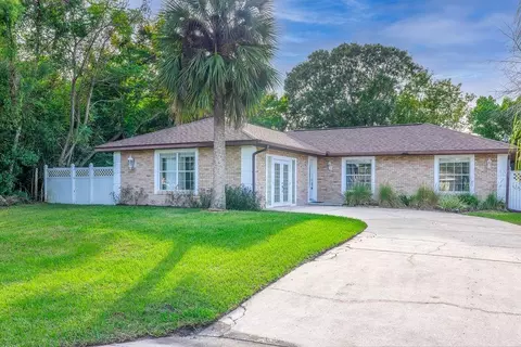 1084 Shepherd Ave, Deltona, FL 32738