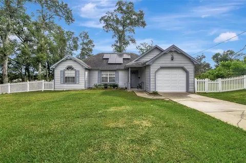 1011 Shayler Ave, Deland, FL 32724