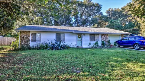 2044 Spencer St, Deland, FL 32720