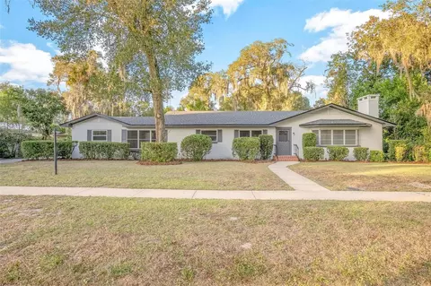 725 W Voorhis Ave, Deland, FL 32720