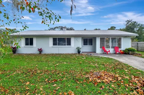 477 Lake Pearl Dr, Lake Helen, FL 32744