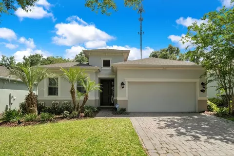 804 Victoria Hills Dr S, Deland, FL 32724