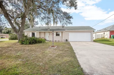 704 Farrington Dr, Deltona, FL 32725
