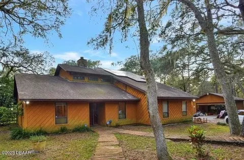 456 Grove St, Deland, FL 32720