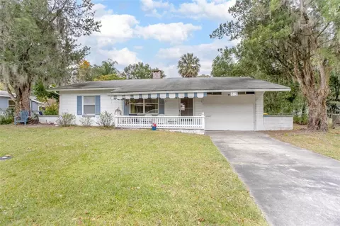 815 W Church St, Deland, FL 32720