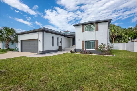 2010 N Daytona Ave, Flagler Beach, FL 32136