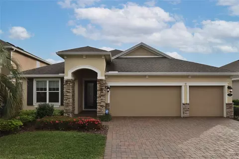 142 Old Moss Cir, Deland, FL 32724