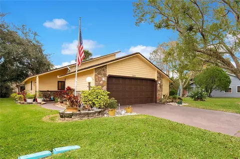 320 Gull Dr S, Daytona Beach, FL 32119