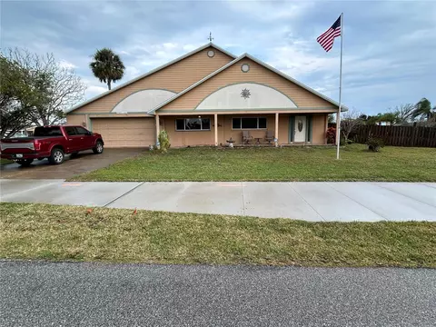 151 Reef Rd, South Daytona, FL 32119