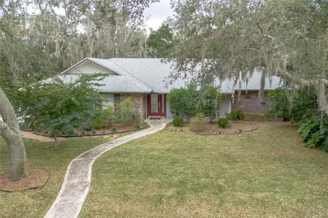 802 N Sweetwater Blvd, Longwood, FL 32779