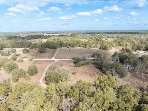 NW 93 Lane, Branford, FL 32008