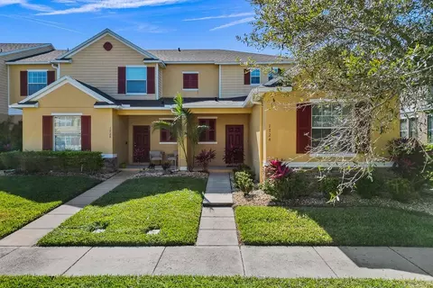 1724 Buckeye Falls Way, Orlando, FL 32824