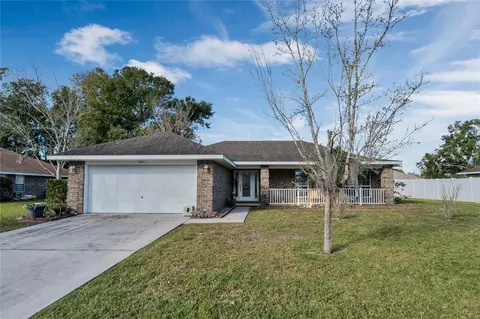 606 Autumn Fern Ln, Deland, FL 32720