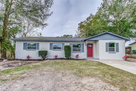 1004 Oaktree Ln, Deland, FL 32720