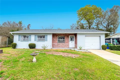 929 Longview Ave, Deland, FL 32720