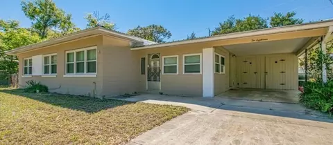 218 Azalea Cir, Palatka, FL 32177
