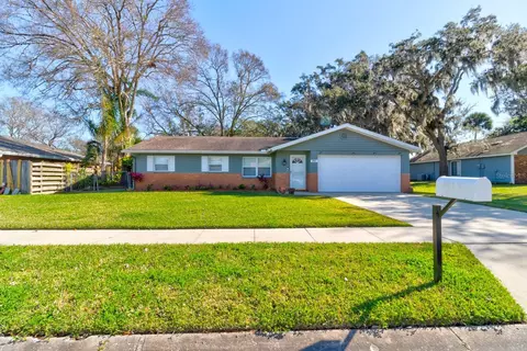 2965 Lantern Dr, South Daytona, FL 32119