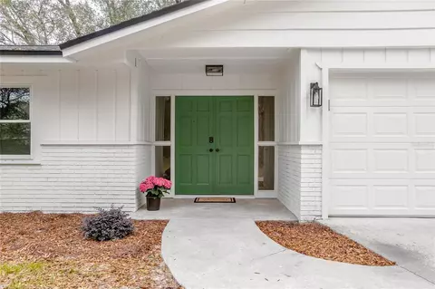 1213 E University Ave, Deland, FL 32724