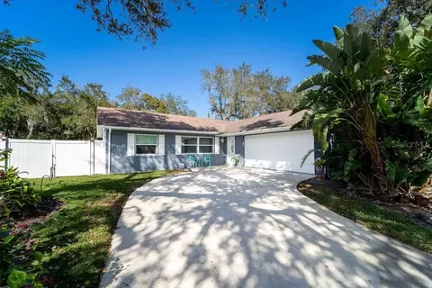 727 Hawks Ridge Rd, Port Orange, FL 32127