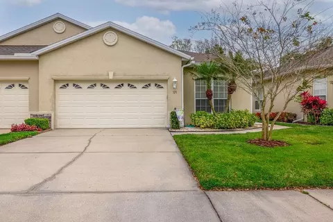121 Lower Lake Ct, Debary, FL 32713