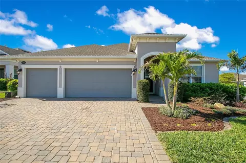 1286 Victoria Hills Dr N, Deland, FL 32724
