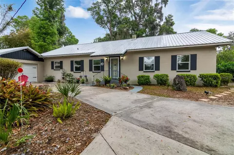 1951 Van Cleef Rd, Deland, FL 32720
