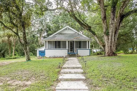 724 E Indiana Ave, Deland, FL 32724