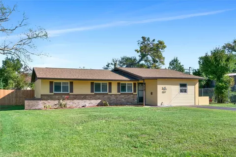 227 E Holly Dr, Orange City, FL 32763